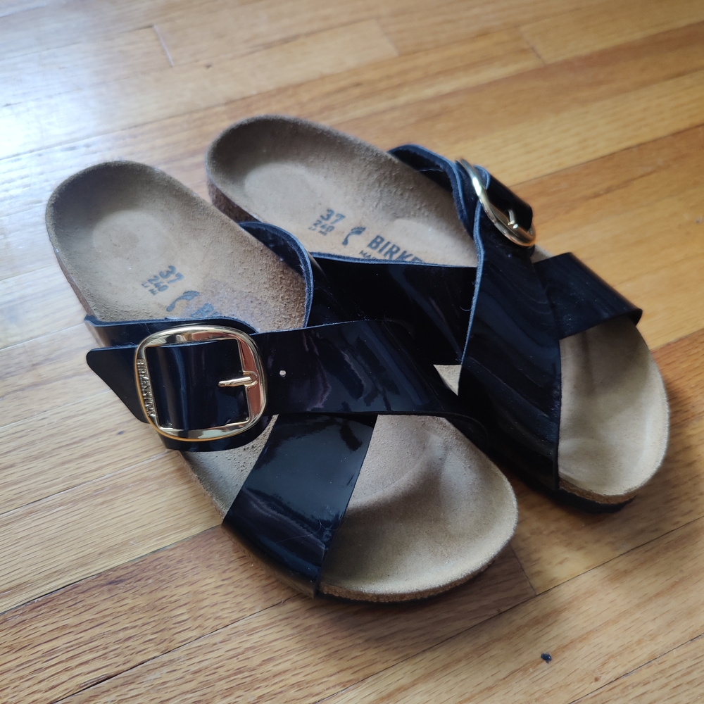 Birkenstock Big Buckle Siena Glossy Patent Black Sandals Size 7 US